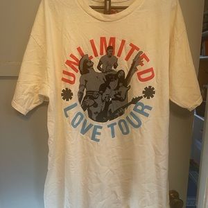 Red Hot Chili Peppers official Concert t shirt